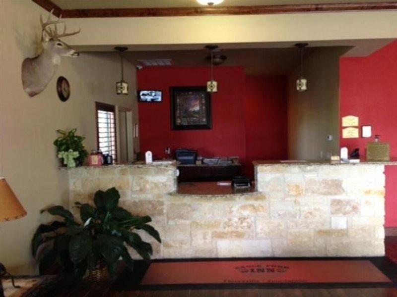 Studio Inn & Suites Kitchenettes Jourdanton Exterior foto